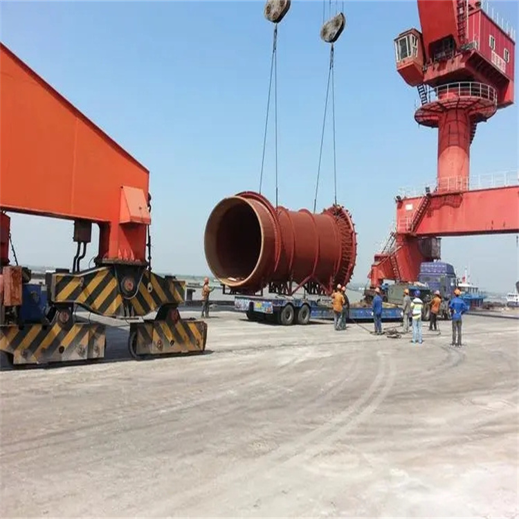 临城镇230吨折臂吊车出租电话