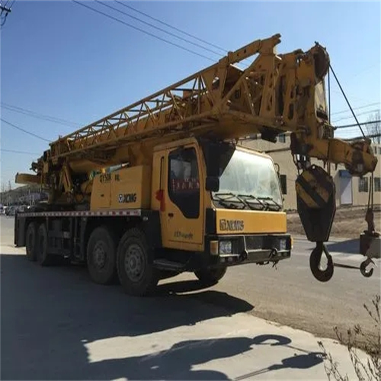 临城镇哪里有专业吊车出租